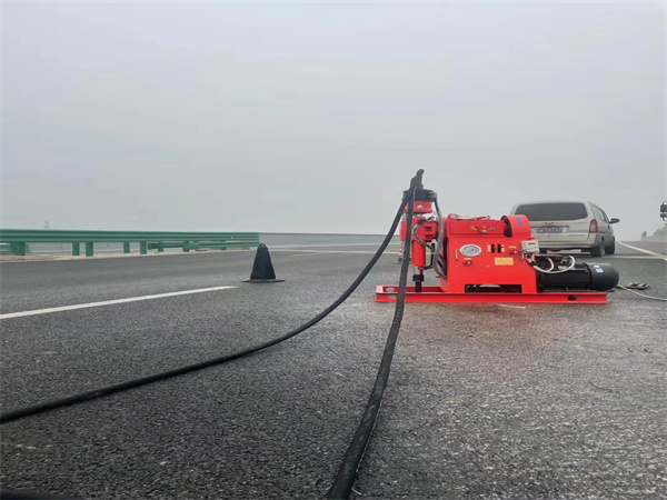 赣州马路路基路面开裂下沉注浆加固灌浆